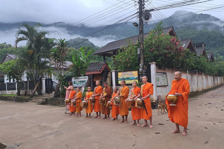 Nong Khiaw: Discover Hmong Village & Muangnoi