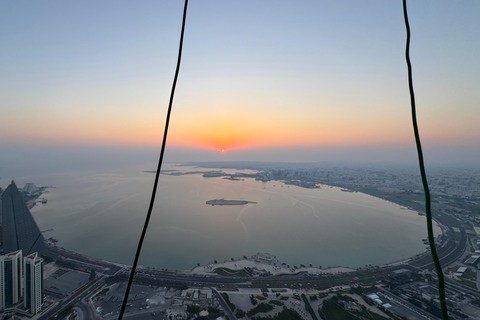 Doha: Sunrise Hot Air Balloon Flight
