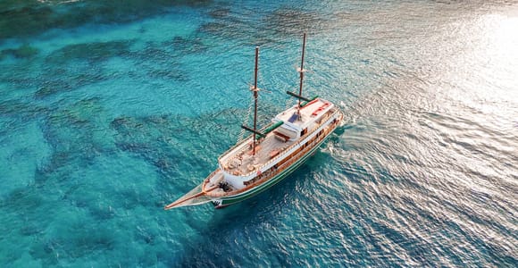 Protaras: Morning or Sunset Cruise to Blue Lagoon & Caves