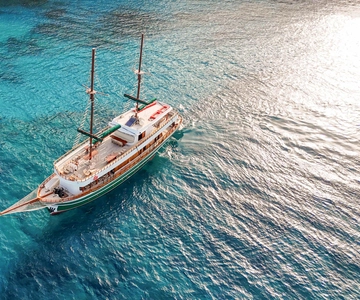 Pernera: Golden Hour Sunset Cruise