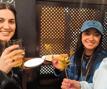 San Sebastián: tour de pintxos con vino y guía exchef