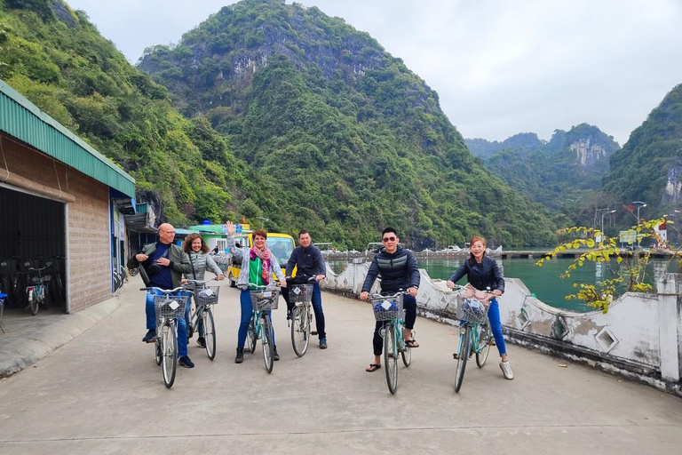 Lan Ha Bay: Full day – Lunch, Kayak, Cave, Biking