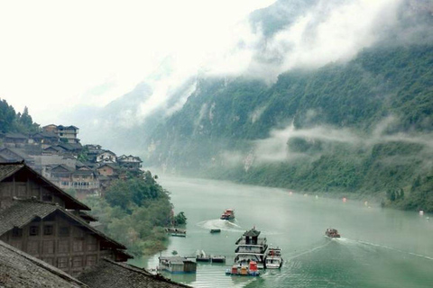 Chongqing Gongtan Wujiang Gallery Cruise Ticket