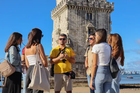 Historical Walking Tour with Jeronimos Monastery