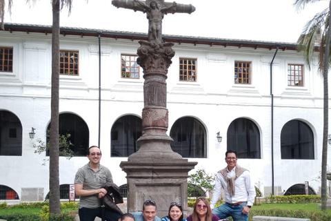 Quito: Historic Center Beer and Aguardiente