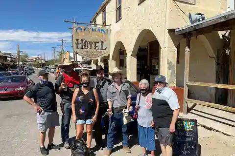 Oatman Mining Village: Burros/Route 66 Scenic Mountain Tour