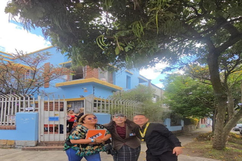 Bogotá: Betty la Fea Tour with Original House Entry