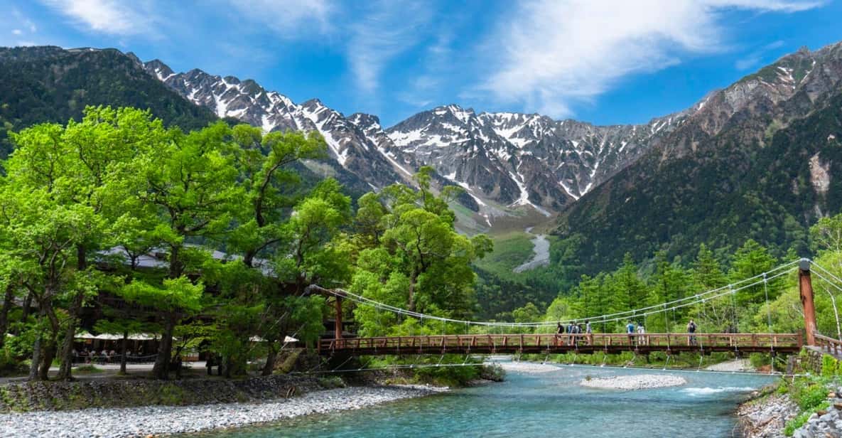 Full-Day Tour: Matsumoto Castle & Kamikochi Alpine Valley