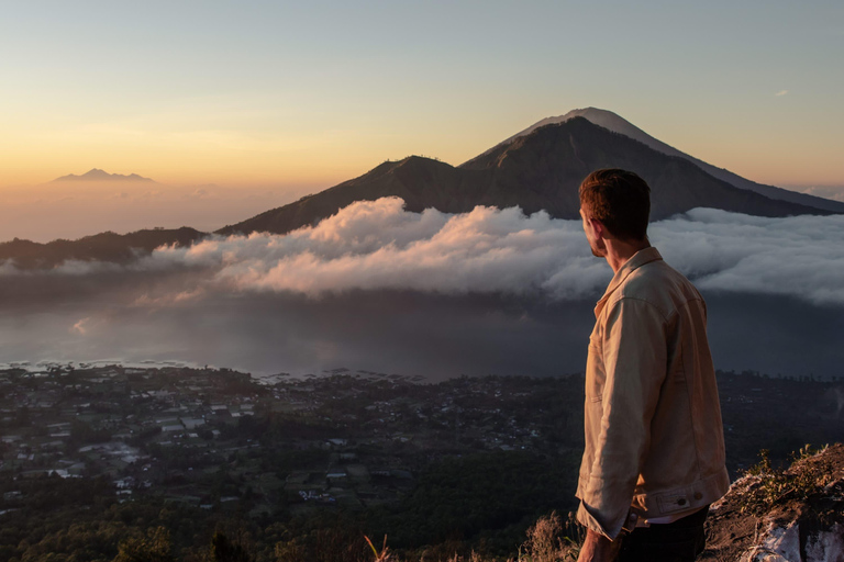 Bali: Mount Batur Sunrise Hike with Breakfast & Pickup Meeting Point (No Hotel Transfer) & Include Breakfast