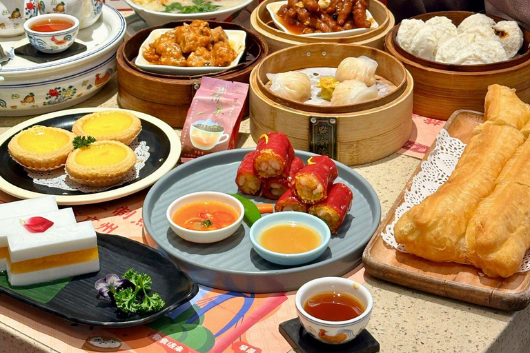 Guangzhou: Heritage Sites, Cantonese Meals & River Cruise