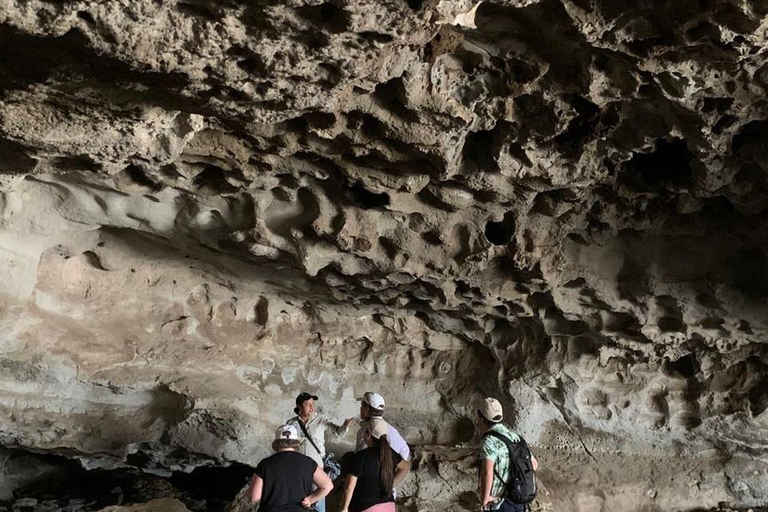 Oaxaca: Mitla Caves, Tlacolula Market, & Textile Tour