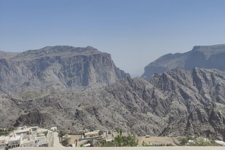 Muscat: Green Mountain with Castle, Fossil & Villages Tour