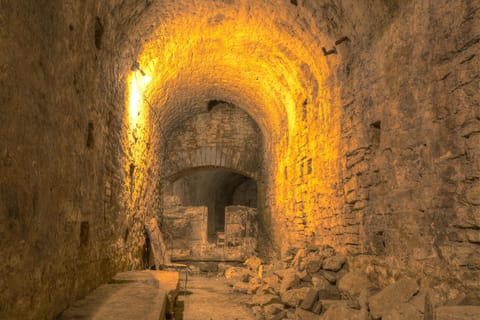 Guided Ultimate Queen City Underground Walking Tour