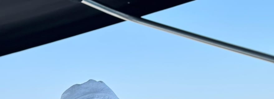 Bateau pneumatique de luxe vers les plages et criques cachées - Marina d'Orikum