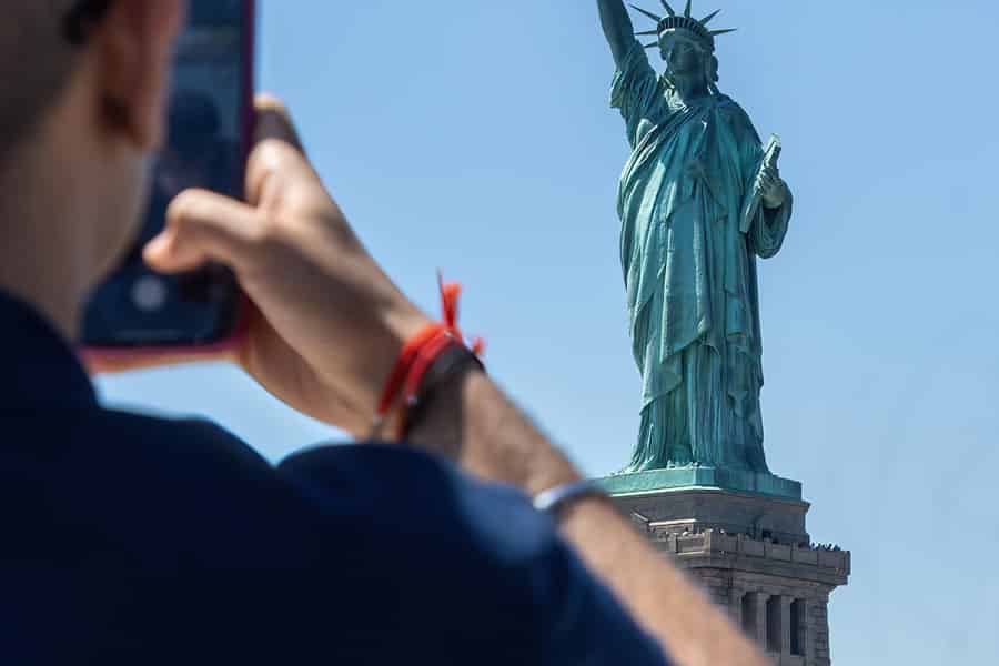 NYC: Express-Kreuzfahrt zur Freiheitsstatue – Freiheitstour. Foto: GetYourGuide