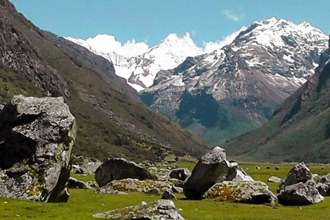 Au départ d&#039;Ancash : Quillcayhuanca Trekking and Adventure 3D/2N