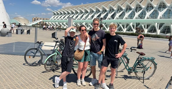 Valencia Bike/E-Bike Tour with a Passionate Guide