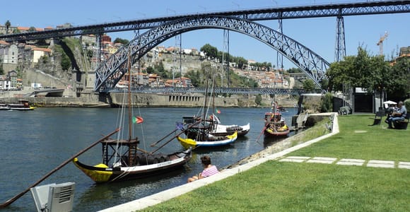 From Lisbon: Private 2-Day Porto City Center & Douro Valley Tour