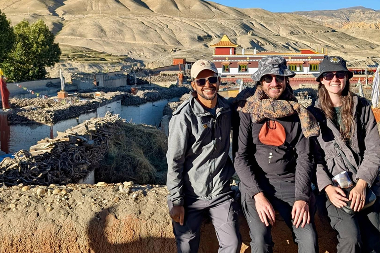 Kathmandu: Upper Mustang 7-Day Luxury Overland Jeep Tour