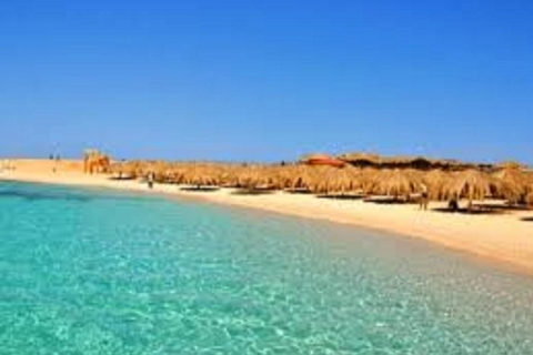 Hurghada: Prywatna łódź motorowa na rajską wyspę z nurkowaniem