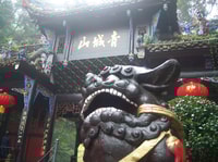 Chengdu, Private Day Tour to Mt. Qingcheng and Dujiangyan - Housity