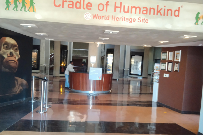 Cradle of humankind tour departing form Johannesburg