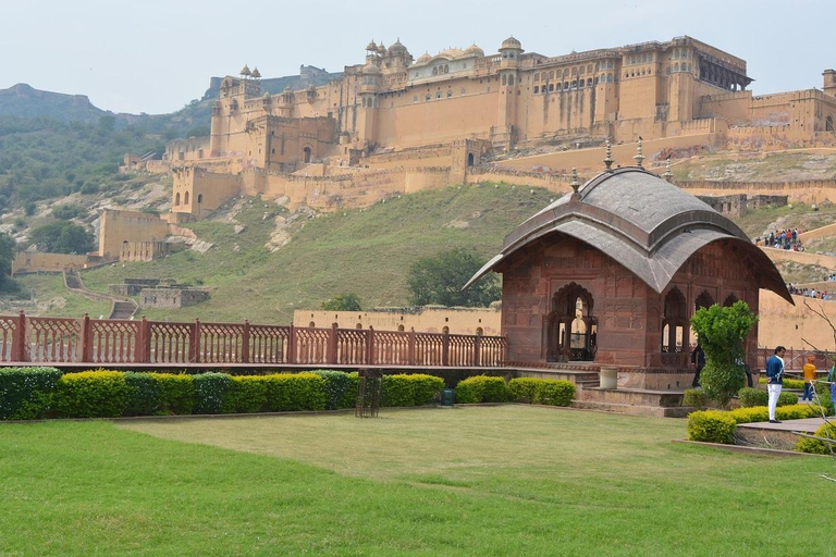 Bezienswaardigheden in Jaipur: AMER, Jaigarh Fort &amp; Nahargarh Fort