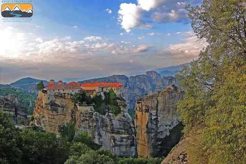 From Ioannina all day tour to Meteora rocks & Monasteries