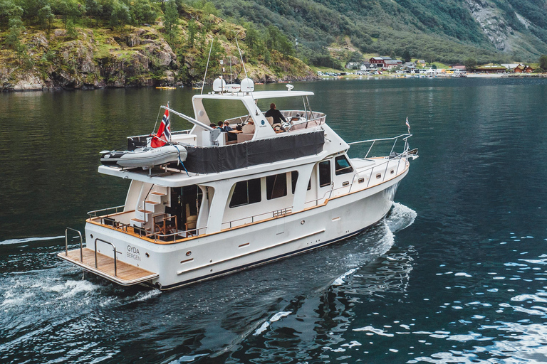 From Bergen: Private Mostraumen Fjord Cruise