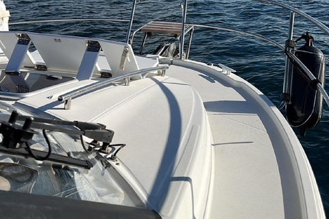 Alicante: A two-hour boat ride with a drink