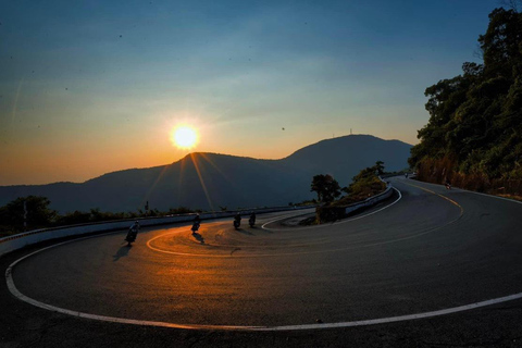 Phong Nha: Private Transfer to Hoi An with Stops Phong Nha To Hoi An By Private Car – Direct Trip, No Stops