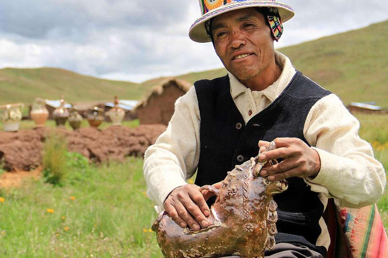 Von Puno: Ausflug nach Sillustani, Pucará und Tinajani