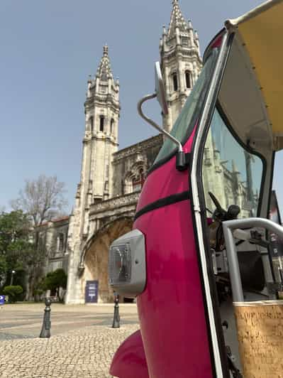 Lisboa: Tuk Tuk Full City Tour | GetYourGuide