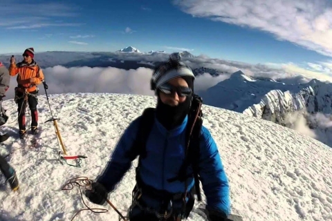 Ancash : Alpinisme à la montagne Vallunaraju |2J-1N|