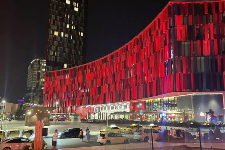 与当地司机一起在 6 小时内探索地拉那当地司机带你在 6 小时内探索地拉那