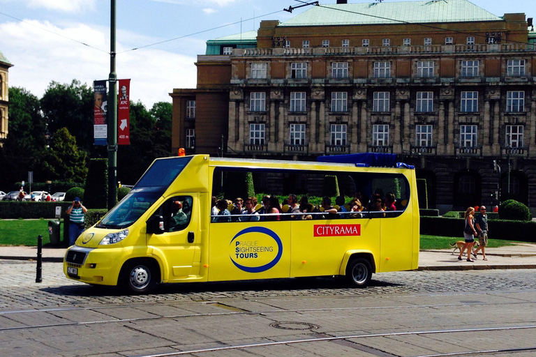 Dalla Città Vecchia: tour in autobus di 2 ore di Praga con le principali attrazioni turistichePraga informativa in autobus - 2 ore