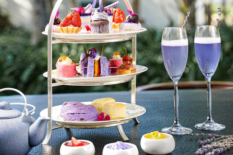 Geniet van een afternoon tea in het Four Seasons Resort The Nam Hai