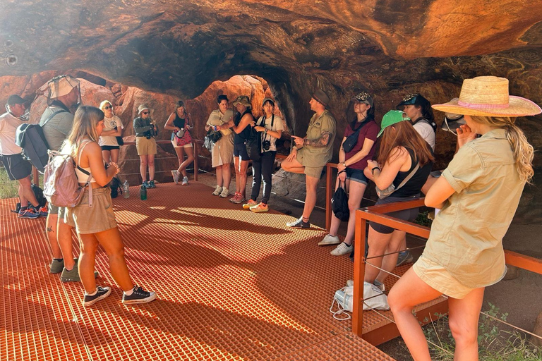 Uluru, Kata Tjuta & Kings Canyon Camping Tour 3 Day / 3 Night - Yulara to Yulara