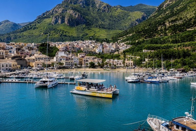 Castellammare: Catamaran Tour – Scopello Caves and Zingaro Nature Reserve Catamaran Tour: Caves, Scopello and Zingaro Nature Reserve