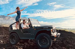 Ab Ubud: Batur-Jeep-Tour bei Sonnenaufgang & heiße Quelle