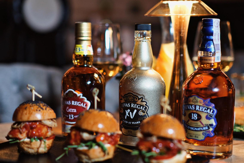 Gdańsk: River Cruise on Motlawa with Meal and Drink Romantic Cruise