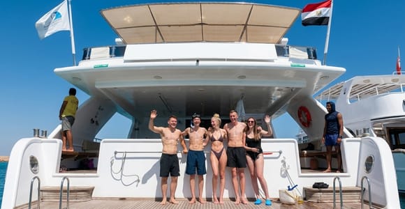 Sharm: Small Group White Island & Ras Mohammed Boat Cruise