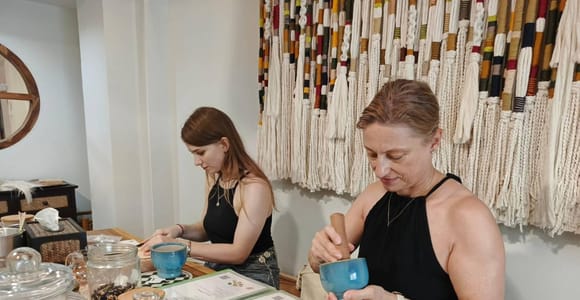 Chiang Mai: Herbal Tea, Thai Inhaler & Massage Ball Workshop
