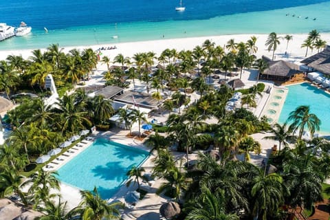 Private Shuttle CUN Airport to InterContinental Presidente