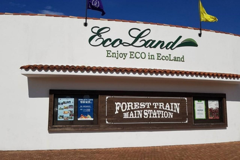 Corée, mont Hallasan, parc Echoland, train forestier et billet d&#039;entréeCorée, parc Echoland du mont Hallasan, train forestier et billet d&#039;entrée