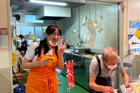 Tokyo: Tsukiji Fish Market Foodie and Educational Tour Tokyo: Tsukiji Fish Market Special Foodie Walking Tour