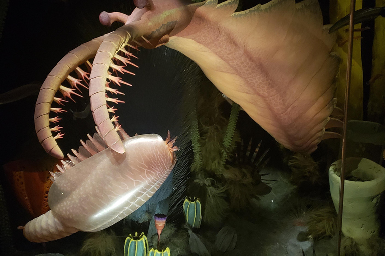 1 Day Drumheller Tour: Calgary to Hoodoos Dinosaurs Badlands 1 Day Private Customizable Drumheller Tour: Calgary Badlands