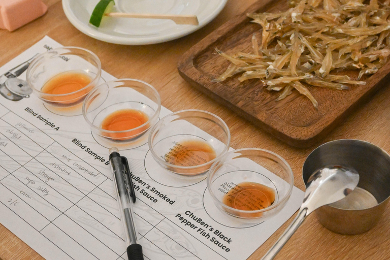 Ho Chi Minhstad: unieke ambachtelijke vissausproeverijHo Chi Minhstad: Een unieke proeverij van ambachtelijke vissaus