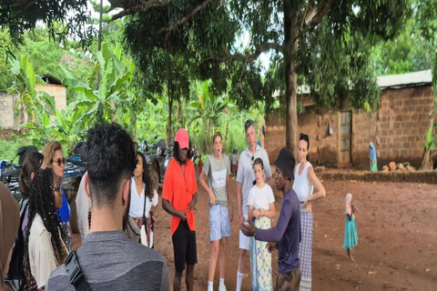 زنجبار: جولة التجديف بالكاياك في غابة المانغروف بجزيرة عوزي والقريةجولة خاصة تشمل الاستقبال والتو