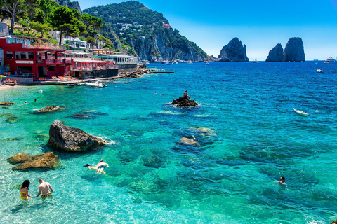 Båttur Positano till Capri med stopp i Nerano för lunch